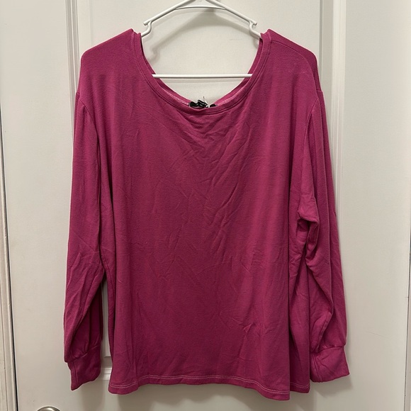 Fuschia Women's Top by Yanak oversized Small NWT - Picture 1 of 6